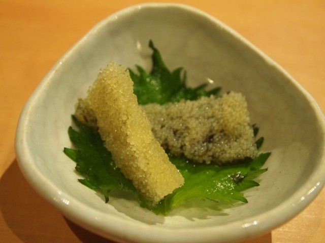 生粋な寿司ゆたか 付き出しは子持ち昆布