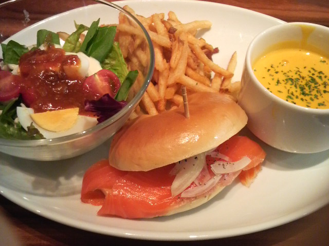 macou"s bagel cafe - lunch a