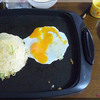 タマゴの上にド～ン
