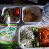 ①KE機内食