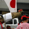 船の舳先部分の鳥が目印