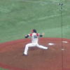 近鉄時代のユニフォームで投球する平野投手