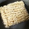「サッポロ みそらーめん」（麺のスナオシ）