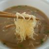 カップ麺　麺アップ