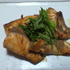 ハマチのヅケをサッと焼いてみました。