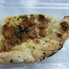 ③うこぎとマーマレー豚の石釜PIZZA