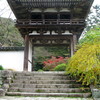 日本最古の鐘楼門は重要文化財
