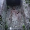 大きい石仏も あります。