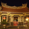 夜の龍山寺