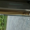 バスの窓に張られたガムテープ