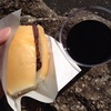 牛肉サンドと赤ワイン