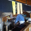 店内とおやじさん