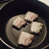 蒸し豚を焼く