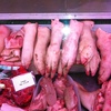 豚足も生々しい