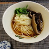 〆の半田素麺・・干し椎茸の戻し汁・昆布で出汁を