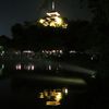 水面に映る三重塔