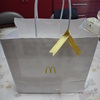 今までにないマクドナルドの白い袋