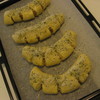パン粉とパセリ、サラダ油をふりかけたところ