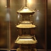 黄金の三重の塔