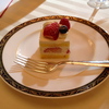 ウェディングケーキ