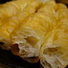 北京朝食名物、揚げパン。中国名：油条