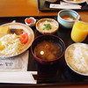 朝食