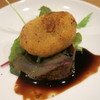 短角牛のメンチカツ　バルサミコで