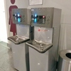 空港の水飲み機