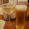生ビールとスパークリングワイン