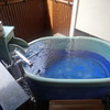 旅館の部屋の露天風呂