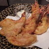 揚げ物盛り合わせ・・・海老とかぼちゃだけ（真っ黒）