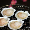 殻付きベビーホタテ網焼き