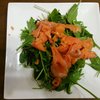 スモークサーモンのサラダ