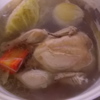 丸鶏＋野菜を２時間煮込む