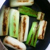 先ずネギを焼く