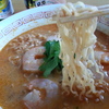 麺は強ちぢれ麺(笑)