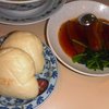 東坡肉は饅頭にはさんで