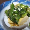 薬味ニラオンザゆで卵。定番ですが、美味い。
