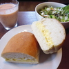 吉田パン　玉子とサラダとスムージー