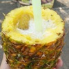丸ごとパイナップルのピニャコラーダ