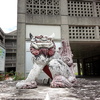 県立芸術大学入口のシーサー1