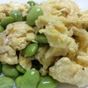 クレイジーソルト、オリーブオイルで炒めた豆と玉子