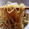 麺も醤油によく馴染む。