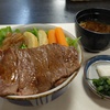 牛ステーキ丼(DSC-RX100)