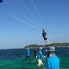 パラセーリングしてますがかなり荒い(笑)