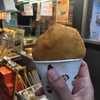 中身は餃子の餡みたい！！
