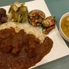 晩御飯  骨付きチキンカレープレート