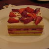 デザート　苺とフランボワーズのケーキ