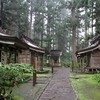 途中にたくさんの神社