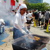 厚木シロコロを焼く厚木市議会議員（了承済み）